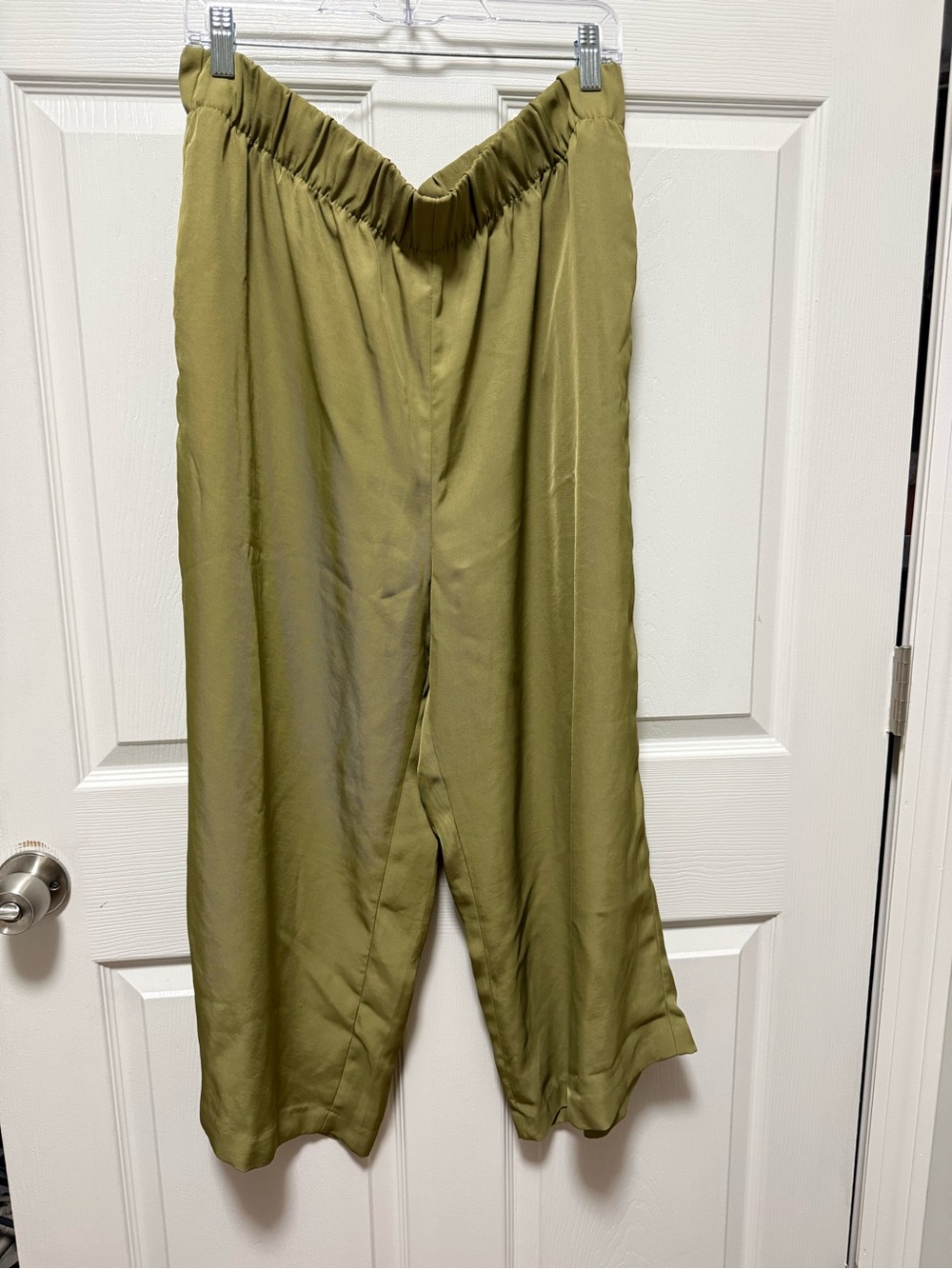 New Olive Green Wide-Leg Women’s Pants